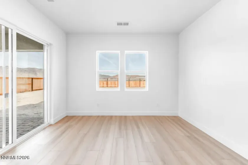 521 La Tray, Sparks, Nevada 89441, 3 Bedrooms Bedrooms, ,3 BathroomsBathrooms,Residential,Residential,La Tray,250053808