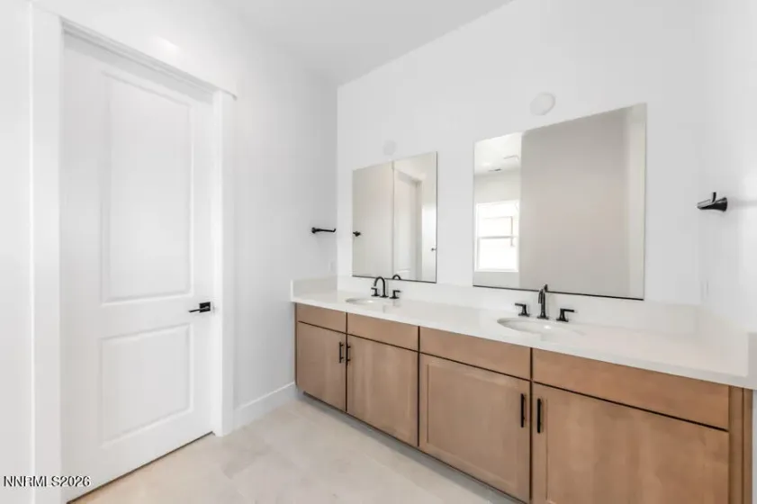 521 La Tray, Sparks, Nevada 89441, 3 Bedrooms Bedrooms, ,3 BathroomsBathrooms,Residential,Residential,La Tray,250053808