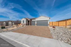 521 La Tray, Sparks, Nevada 89441, 3 Bedrooms Bedrooms, ,3 BathroomsBathrooms,Residential,Residential,La Tray,250053808