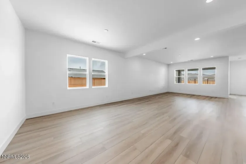 521 La Tray, Sparks, Nevada 89441, 3 Bedrooms Bedrooms, ,3 BathroomsBathrooms,Residential,Residential,La Tray,250053808
