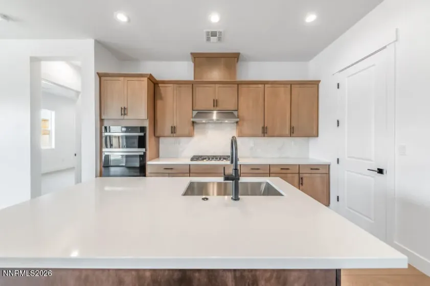 521 La Tray, Sparks, Nevada 89441, 3 Bedrooms Bedrooms, ,3 BathroomsBathrooms,Residential,Residential,La Tray,250053808