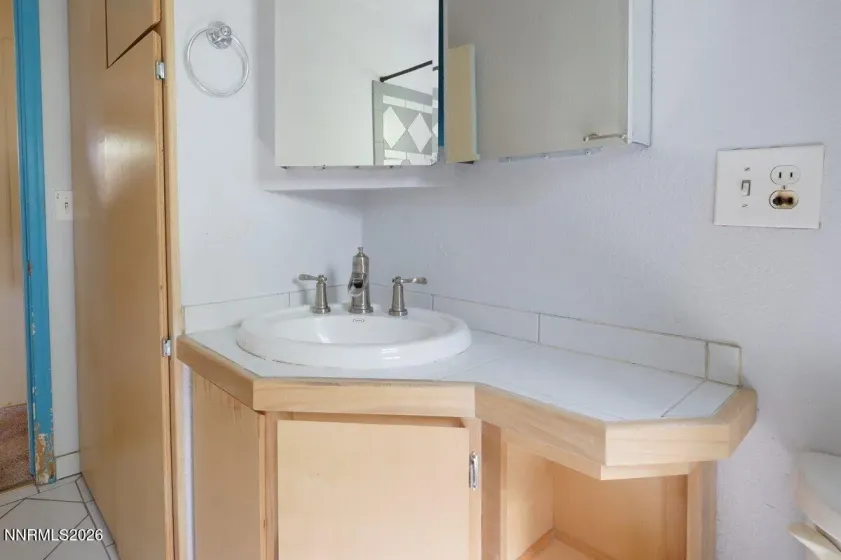 15587 Toll, Reno, Nevada 89521, 2 Bedrooms Bedrooms, ,1 BathroomBathrooms,Residential,Residential,Toll,260004265