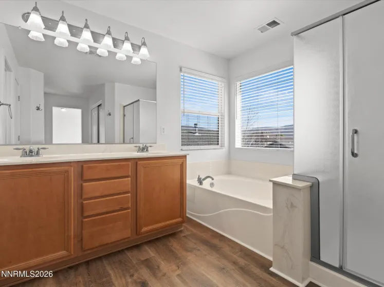 2210 Big Trail, Reno, Nevada 89521, 3 Bedrooms Bedrooms, ,3 BathroomsBathrooms,Residential,Residential,Big Trail,260004266