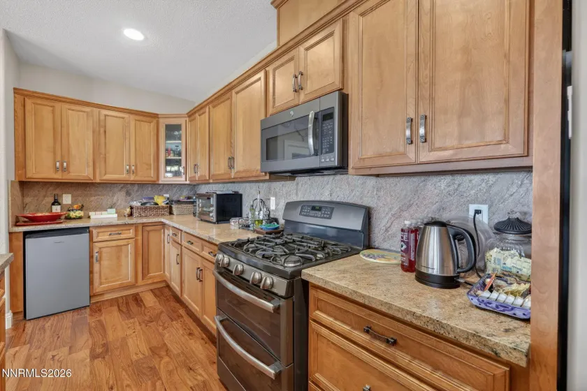 1284 Cedar Brook, Gardnerville, Nevada 89460, 4 Bedrooms Bedrooms, ,3 BathroomsBathrooms,Residential,Residential,Cedar Brook,260004267