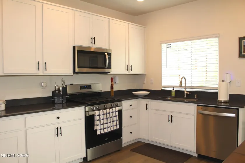 1453 Solitude, Reno, Nevada 89523, 3 Bedrooms Bedrooms, ,3 BathroomsBathrooms,Residential,Residential,Solitude,260004268