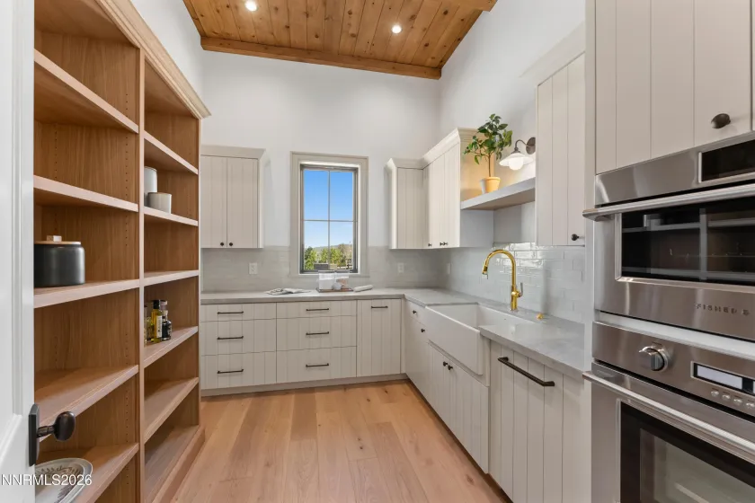 11 Glenhaven, Reno, Nevada 89511, 4 Bedrooms Bedrooms, ,5 BathroomsBathrooms,Residential,Residential,Glenhaven,260004269