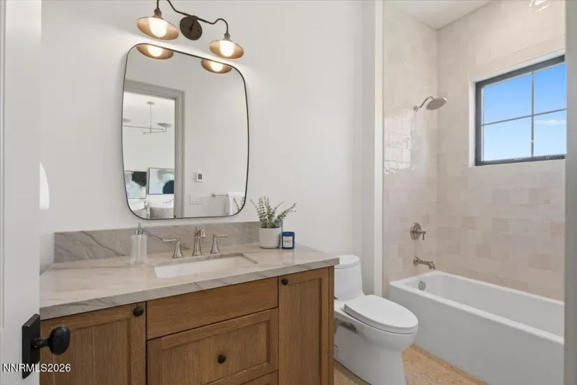 11 Glenhaven, Reno, Nevada 89511, 4 Bedrooms Bedrooms, ,5 BathroomsBathrooms,Residential,Residential,Glenhaven,260004269