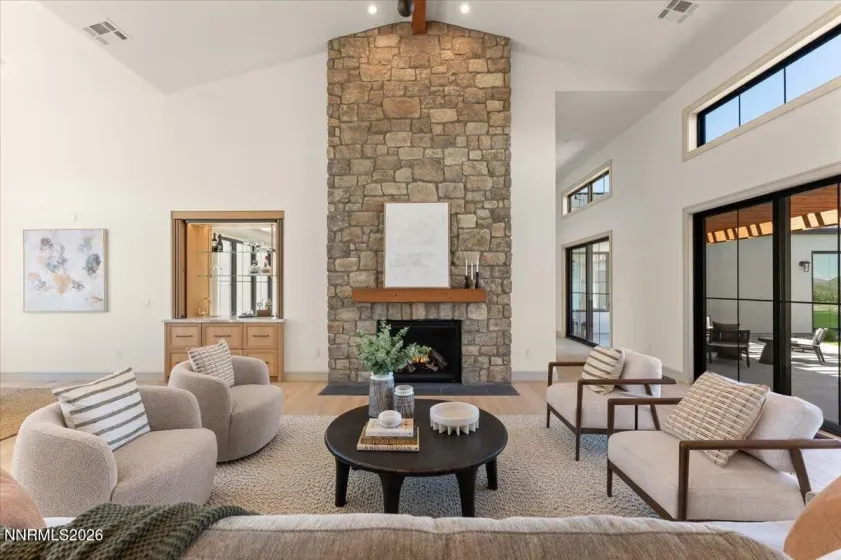 11 Glenhaven, Reno, Nevada 89511, 4 Bedrooms Bedrooms, ,5 BathroomsBathrooms,Residential,Residential,Glenhaven,260004269