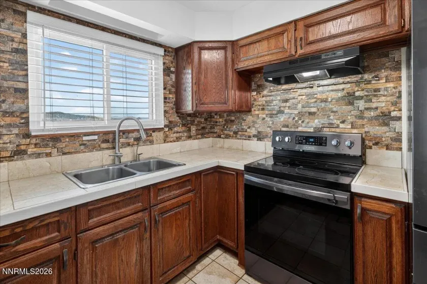 7730 Tamra, Reno, Nevada 89506, 4 Bedrooms Bedrooms, ,3 BathroomsBathrooms,Residential,Residential,Tamra,260004271