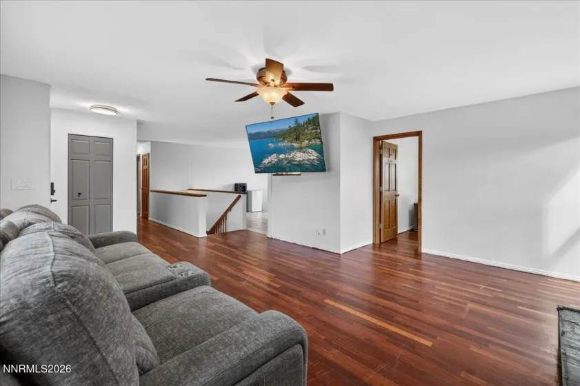 7730 Tamra, Reno, Nevada 89506, 4 Bedrooms Bedrooms, ,3 BathroomsBathrooms,Residential,Residential,Tamra,260004271