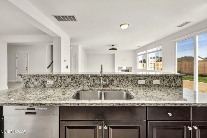 10620 Foxberry Park, Reno, Nevada 89521, 5 Bedrooms Bedrooms, ,3 BathroomsBathrooms,Residential,Residential,Foxberry Park,260004272