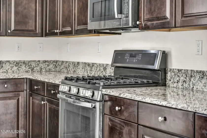 10620 Foxberry Park, Reno, Nevada 89521, 5 Bedrooms Bedrooms, ,3 BathroomsBathrooms,Residential,Residential,Foxberry Park,260004272