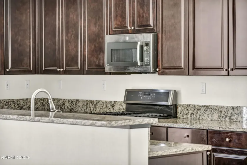 10620 Foxberry Park, Reno, Nevada 89521, 5 Bedrooms Bedrooms, ,3 BathroomsBathrooms,Residential,Residential,Foxberry Park,260004272