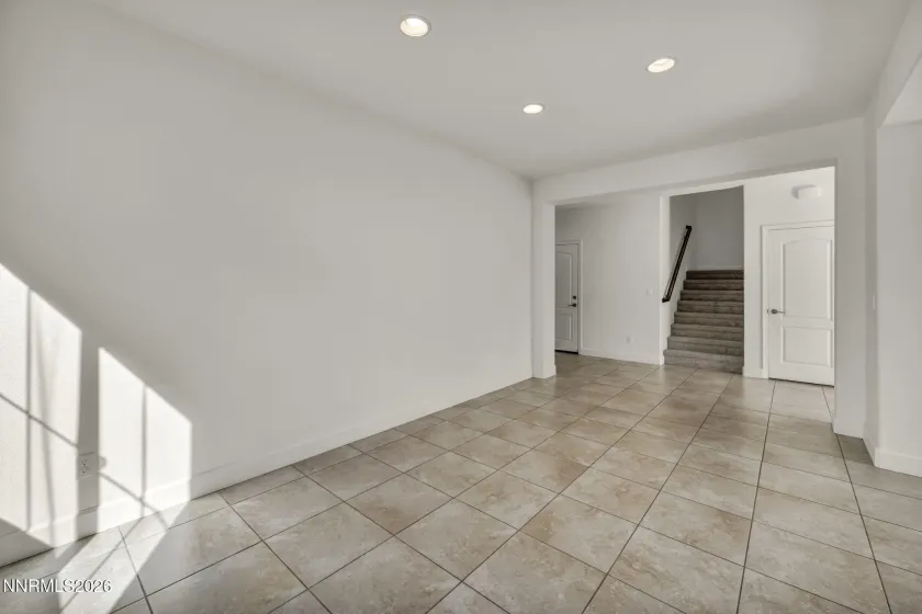 10620 Foxberry Park, Reno, Nevada 89521, 5 Bedrooms Bedrooms, ,3 BathroomsBathrooms,Residential,Residential,Foxberry Park,260004272