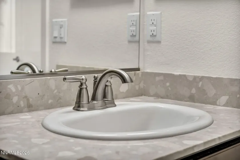 10620 Foxberry Park, Reno, Nevada 89521, 5 Bedrooms Bedrooms, ,3 BathroomsBathrooms,Residential,Residential,Foxberry Park,260004272