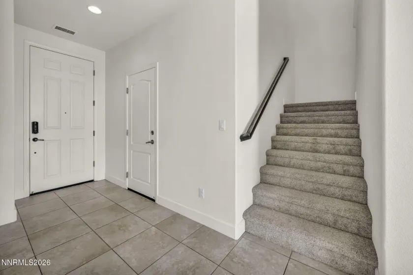 10620 Foxberry Park, Reno, Nevada 89521, 5 Bedrooms Bedrooms, ,3 BathroomsBathrooms,Residential,Residential,Foxberry Park,260004272