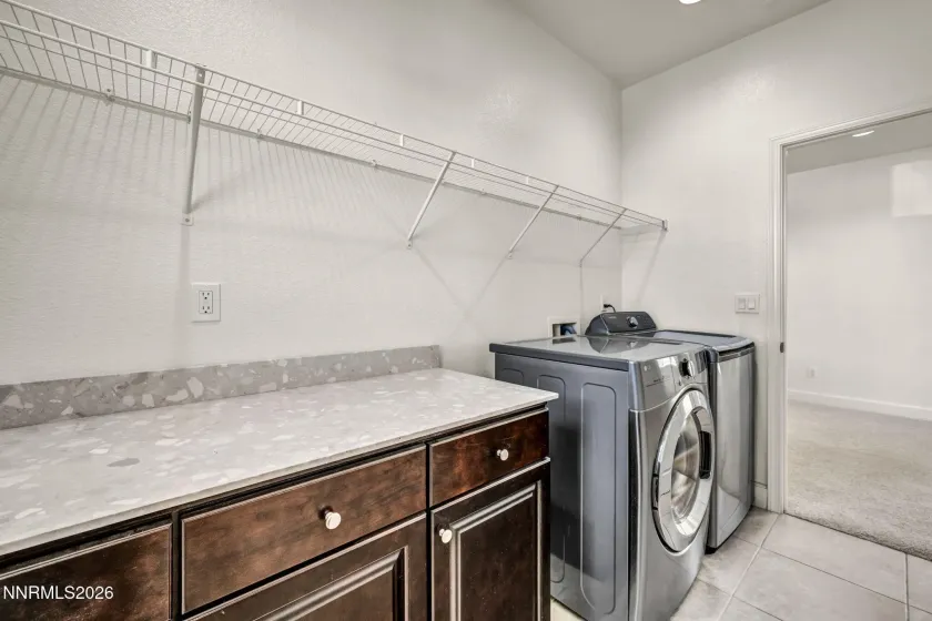 10620 Foxberry Park, Reno, Nevada 89521, 5 Bedrooms Bedrooms, ,3 BathroomsBathrooms,Residential,Residential,Foxberry Park,260004272