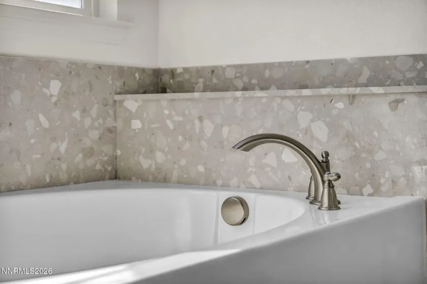 10620 Foxberry Park, Reno, Nevada 89521, 5 Bedrooms Bedrooms, ,3 BathroomsBathrooms,Residential,Residential,Foxberry Park,260004272