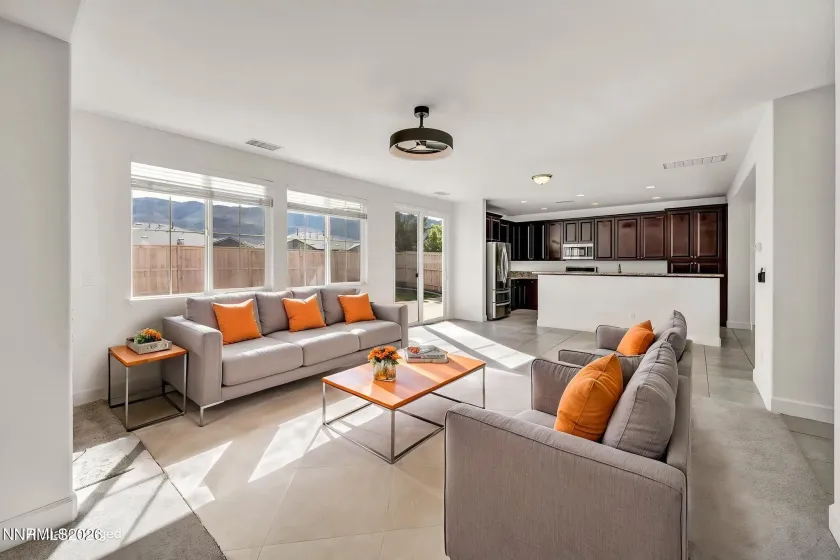 10620 Foxberry Park, Reno, Nevada 89521, 5 Bedrooms Bedrooms, ,3 BathroomsBathrooms,Residential,Residential,Foxberry Park,260004272