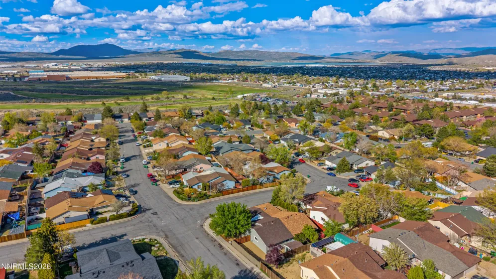 6680 Flower, Reno, Nevada 89506, 3 Bedrooms Bedrooms, ,2 BathroomsBathrooms,Residential,Residential,Flower,260004274