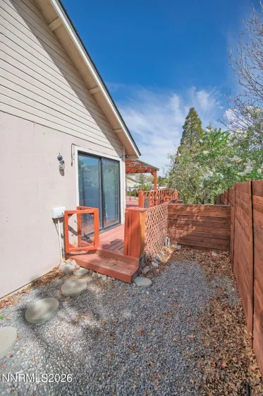 7010 Freedom, Sparks, Nevada 89436, 2 Bedrooms Bedrooms, ,3 BathroomsBathrooms,Residential,Residential,Freedom,260004275