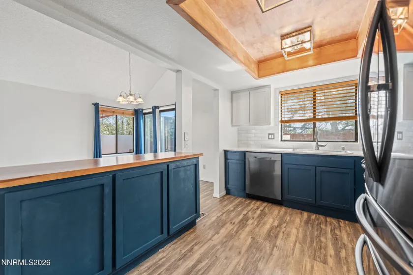 7010 Freedom, Sparks, Nevada 89436, 2 Bedrooms Bedrooms, ,3 BathroomsBathrooms,Residential,Residential,Freedom,260004275