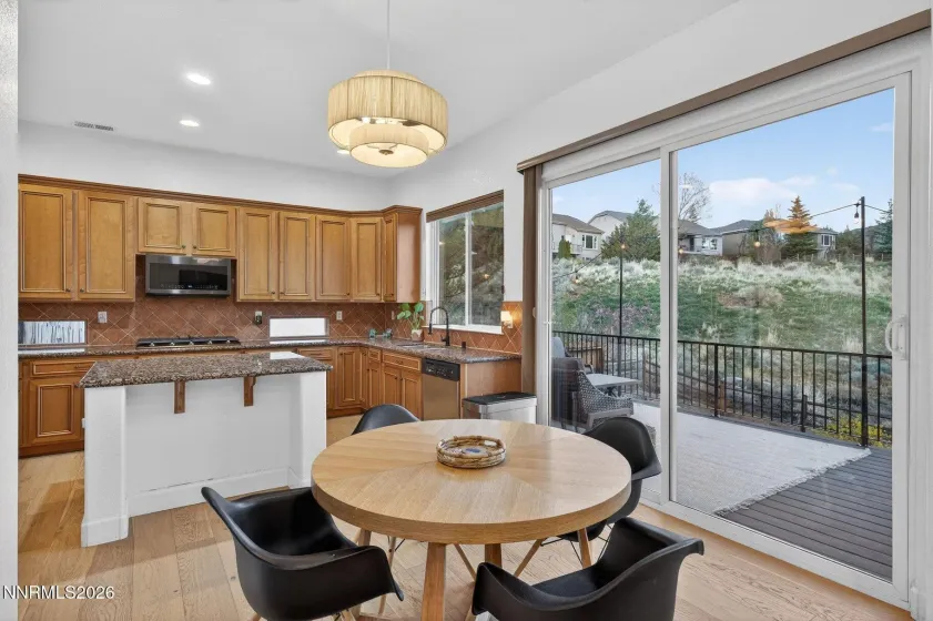 2784 Robb, Reno, Nevada 89523, 4 Bedrooms Bedrooms, ,4 BathroomsBathrooms,Residential,Residential,Robb,260004277