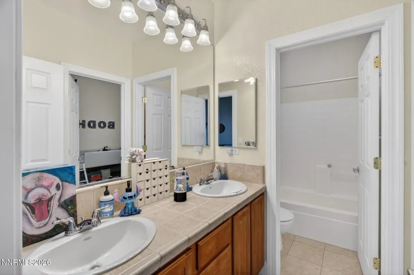 2784 Robb, Reno, Nevada 89523, 4 Bedrooms Bedrooms, ,4 BathroomsBathrooms,Residential,Residential,Robb,260004277