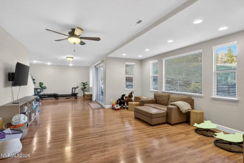 2784 Robb, Reno, Nevada 89523, 4 Bedrooms Bedrooms, ,4 BathroomsBathrooms,Residential,Residential,Robb,260004277