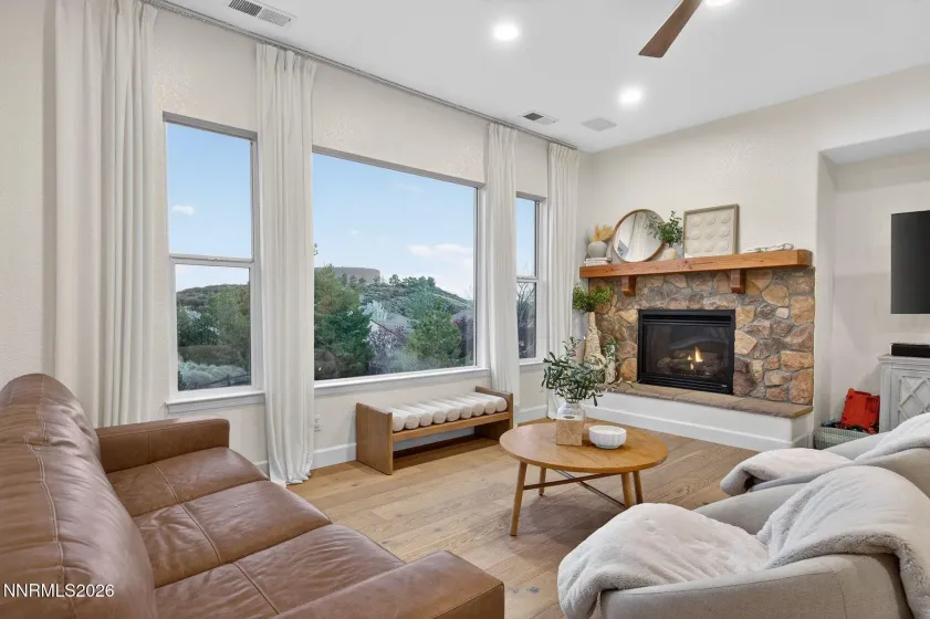 2784 Robb, Reno, Nevada 89523, 4 Bedrooms Bedrooms, ,4 BathroomsBathrooms,Residential,Residential,Robb,260004277