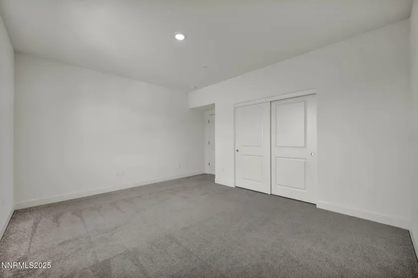 6870 Pilot Peak, Sparks, Nevada 89436, 3 Bedrooms Bedrooms, ,3 BathroomsBathrooms,Residential,Residential,Pilot Peak,250058148