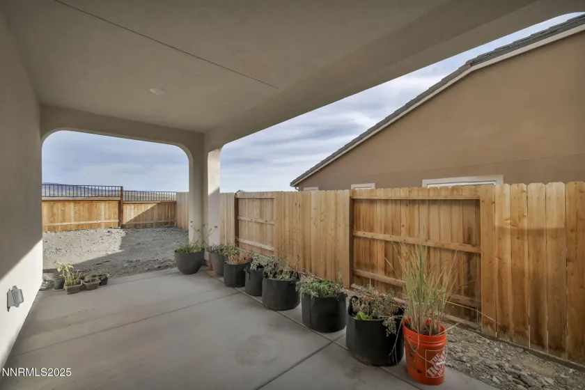 6870 Pilot Peak, Sparks, Nevada 89436, 3 Bedrooms Bedrooms, ,3 BathroomsBathrooms,Residential,Residential,Pilot Peak,250058148