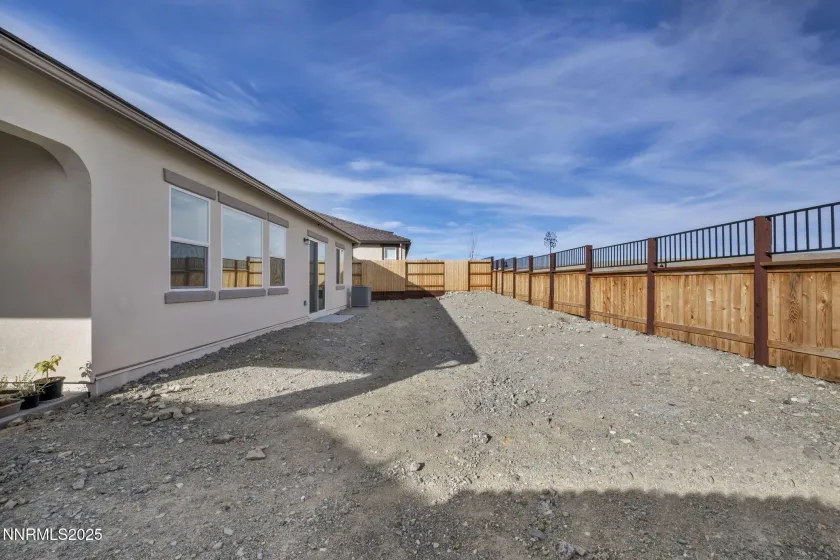 6870 Pilot Peak, Sparks, Nevada 89436, 3 Bedrooms Bedrooms, ,3 BathroomsBathrooms,Residential,Residential,Pilot Peak,250058148