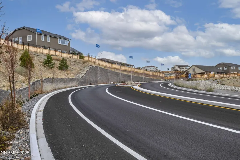 6870 Pilot Peak, Sparks, Nevada 89436, 3 Bedrooms Bedrooms, ,3 BathroomsBathrooms,Residential,Residential,Pilot Peak,250058148