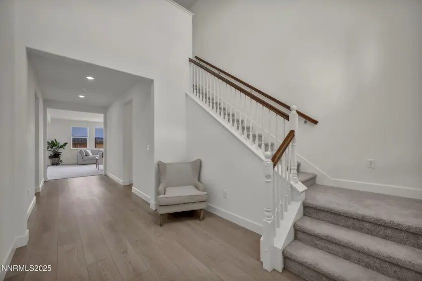 6870 Pilot Peak, Sparks, Nevada 89436, 3 Bedrooms Bedrooms, ,3 BathroomsBathrooms,Residential,Residential,Pilot Peak,250058148