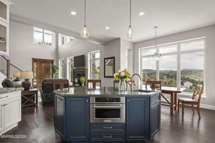 2538 Cartwright, Reno, Nevada 89521, 3 Bedrooms Bedrooms, ,3 BathroomsBathrooms,Residential,Residential,Cartwright,260004280