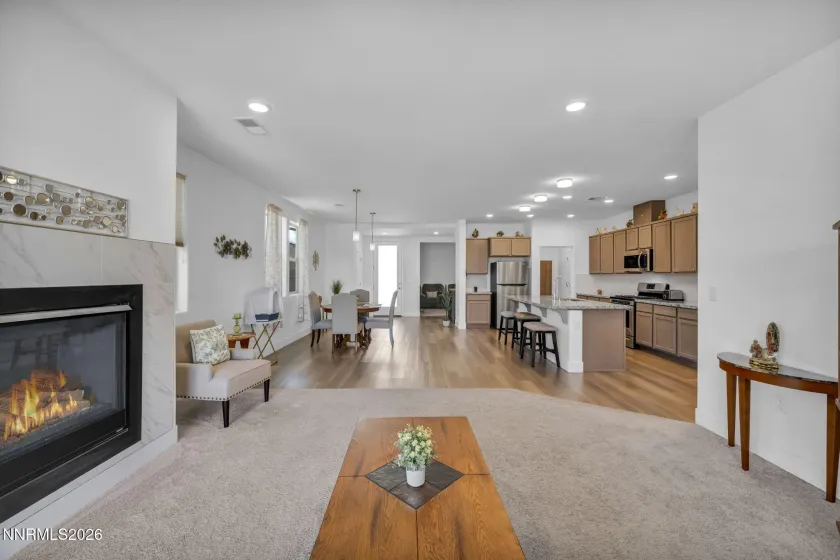 353 Radiant, Carson City, Nevada 89705, 3 Bedrooms Bedrooms, ,2 BathroomsBathrooms,Residential,Residential,Radiant,260004281