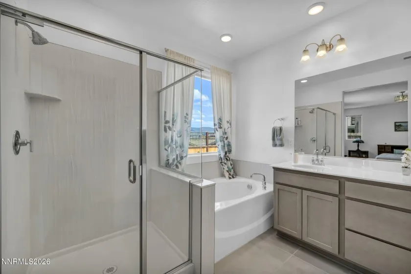 353 Radiant, Carson City, Nevada 89705, 3 Bedrooms Bedrooms, ,2 BathroomsBathrooms,Residential,Residential,Radiant,260004281