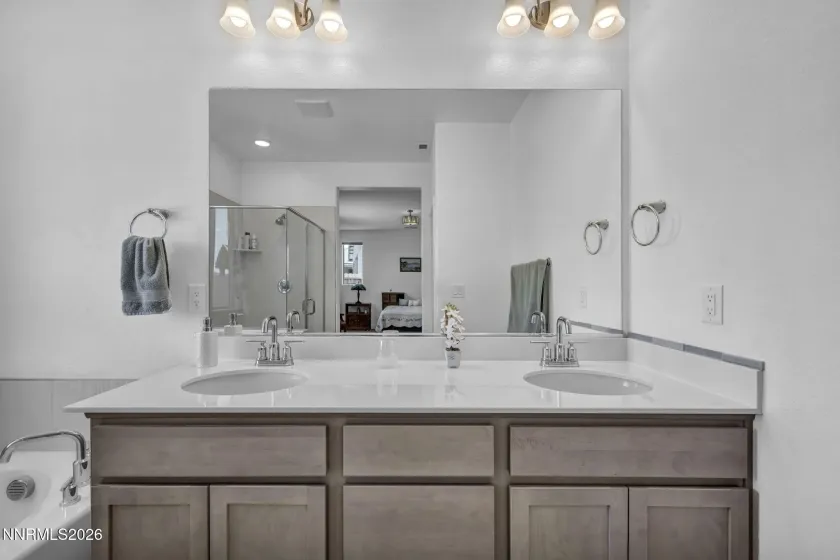 353 Radiant, Carson City, Nevada 89705, 3 Bedrooms Bedrooms, ,2 BathroomsBathrooms,Residential,Residential,Radiant,260004281