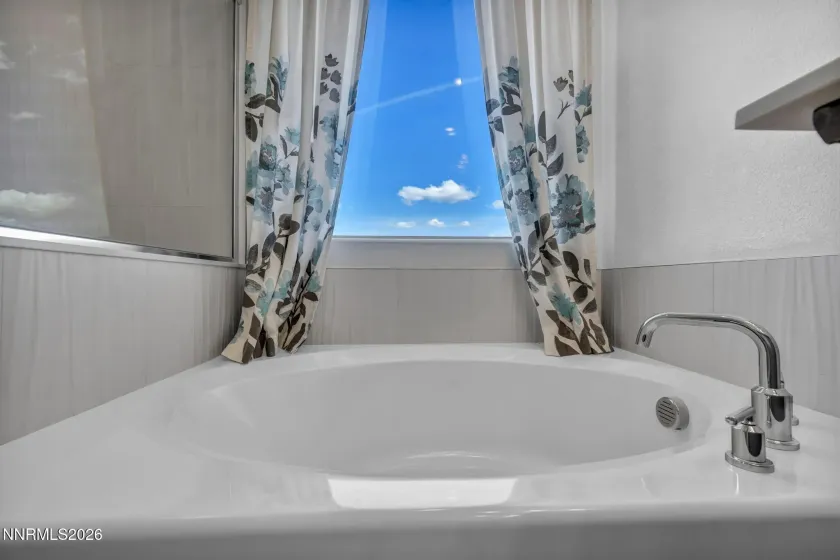 353 Radiant, Carson City, Nevada 89705, 3 Bedrooms Bedrooms, ,2 BathroomsBathrooms,Residential,Residential,Radiant,260004281