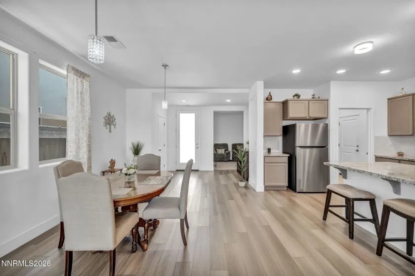 353 Radiant, Carson City, Nevada 89705, 3 Bedrooms Bedrooms, ,2 BathroomsBathrooms,Residential,Residential,Radiant,260004281