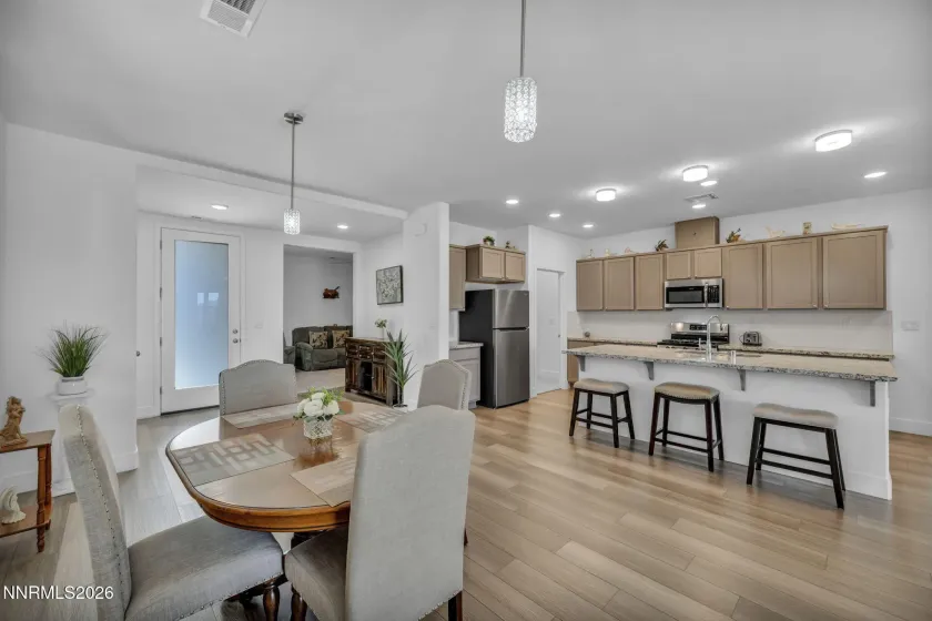 353 Radiant, Carson City, Nevada 89705, 3 Bedrooms Bedrooms, ,2 BathroomsBathrooms,Residential,Residential,Radiant,260004281