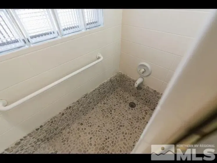 152 Greenridge, Reno, Nevada 89509, 4 Bedrooms Bedrooms, ,3 BathroomsBathrooms,Residential Lease,Manufactured,Greenridge,260004284