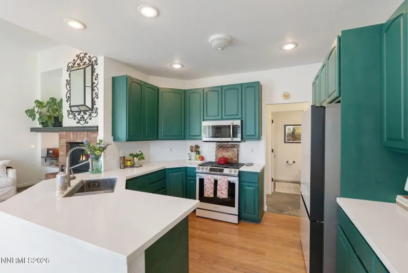 4470 Lynnfield, Reno, Nevada 89519, 4 Bedrooms Bedrooms, ,3 BathroomsBathrooms,Residential,Residential,Lynnfield,260004282