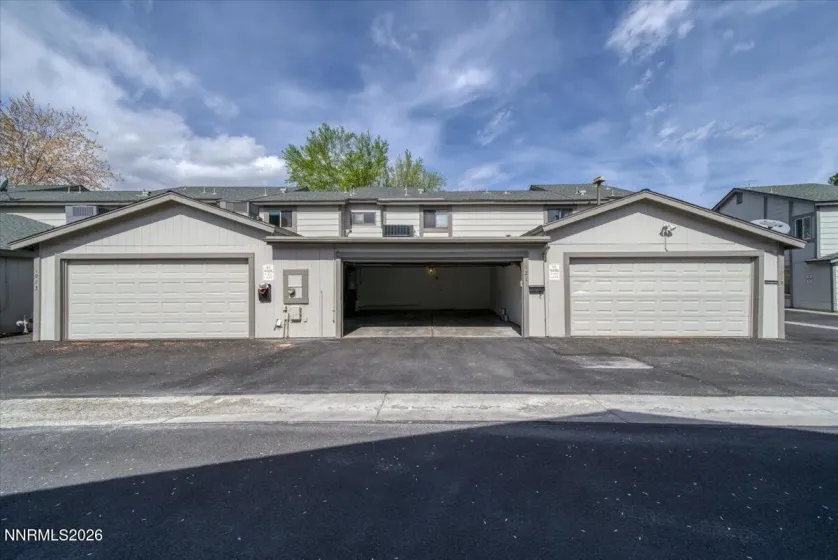 1021 Tyler, Sparks, Nevada 89431, 2 Bedrooms Bedrooms, ,2 BathroomsBathrooms,Residential,Residential,Tyler,260004285