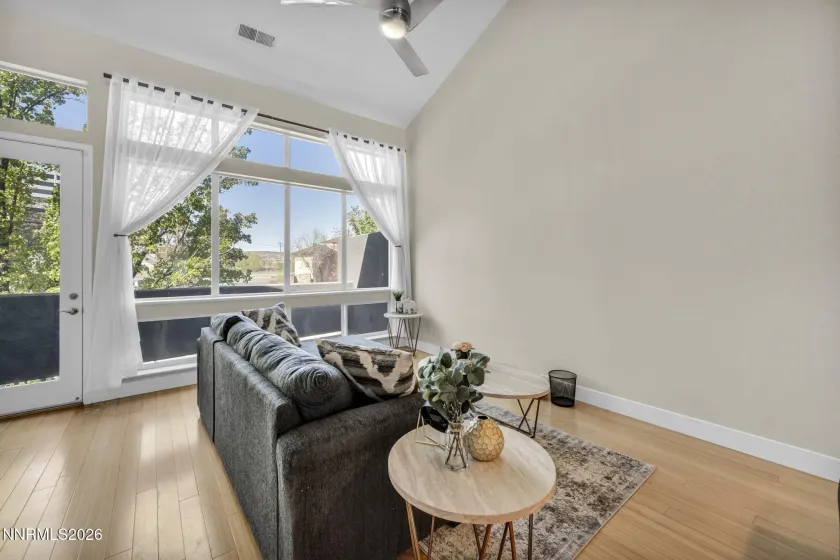 326 State, Reno, Nevada 89501, 2 Bedrooms Bedrooms, ,2 BathroomsBathrooms,Residential,Residential,State,260004286