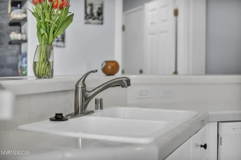 7766 Cerritos, Sparks, Nevada 89436, 3 Bedrooms Bedrooms, ,2 BathroomsBathrooms,Residential,Residential,Cerritos,260004289