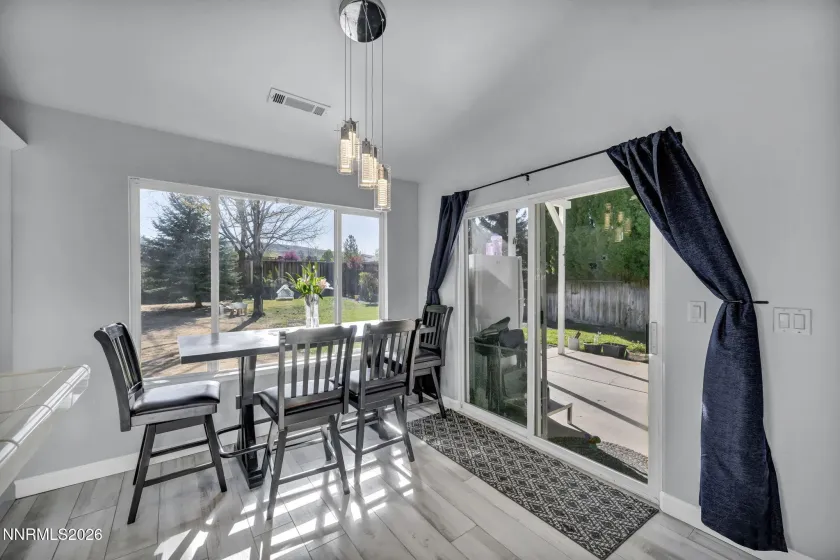 7766 Cerritos, Sparks, Nevada 89436, 3 Bedrooms Bedrooms, ,2 BathroomsBathrooms,Residential,Residential,Cerritos,260004289