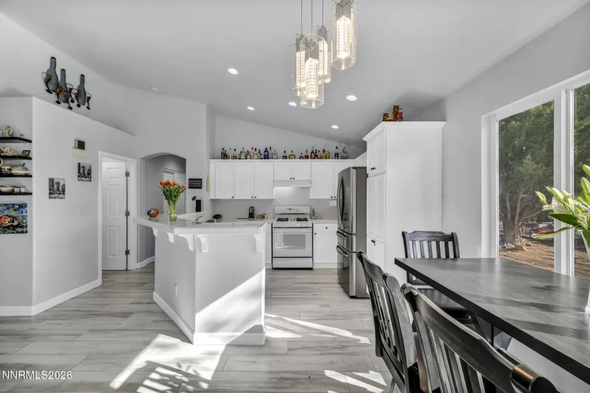 7766 Cerritos, Sparks, Nevada 89436, 3 Bedrooms Bedrooms, ,2 BathroomsBathrooms,Residential,Residential,Cerritos,260004289