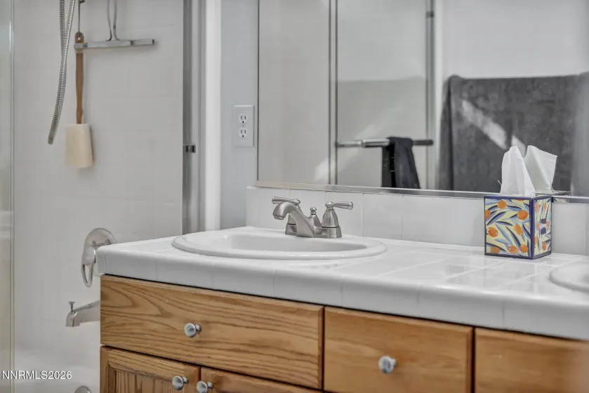 7766 Cerritos, Sparks, Nevada 89436, 3 Bedrooms Bedrooms, ,2 BathroomsBathrooms,Residential,Residential,Cerritos,260004289